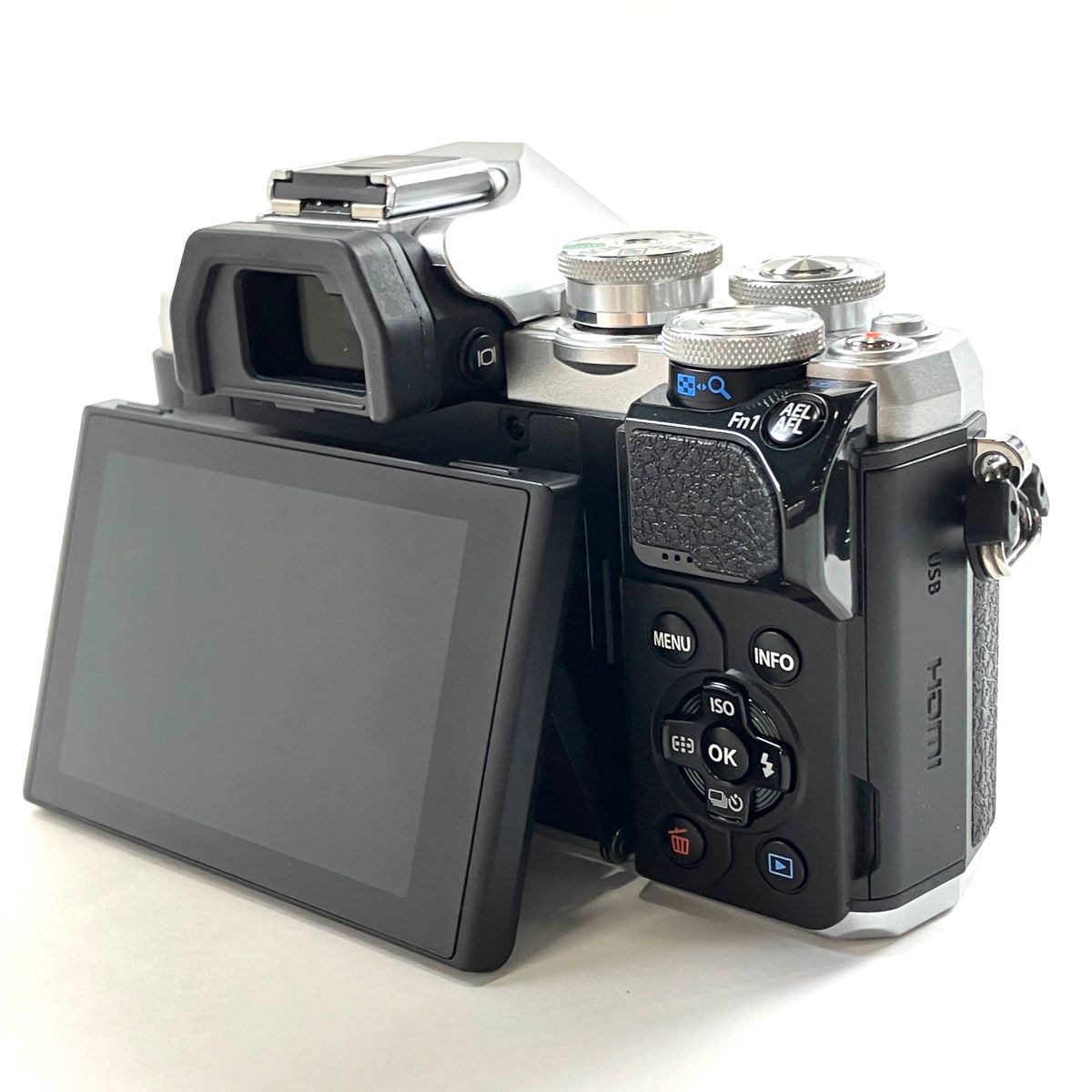 オリンパス OLYMPUS OM-D E-M10 Mark III ボディ シルバー デジタル  
