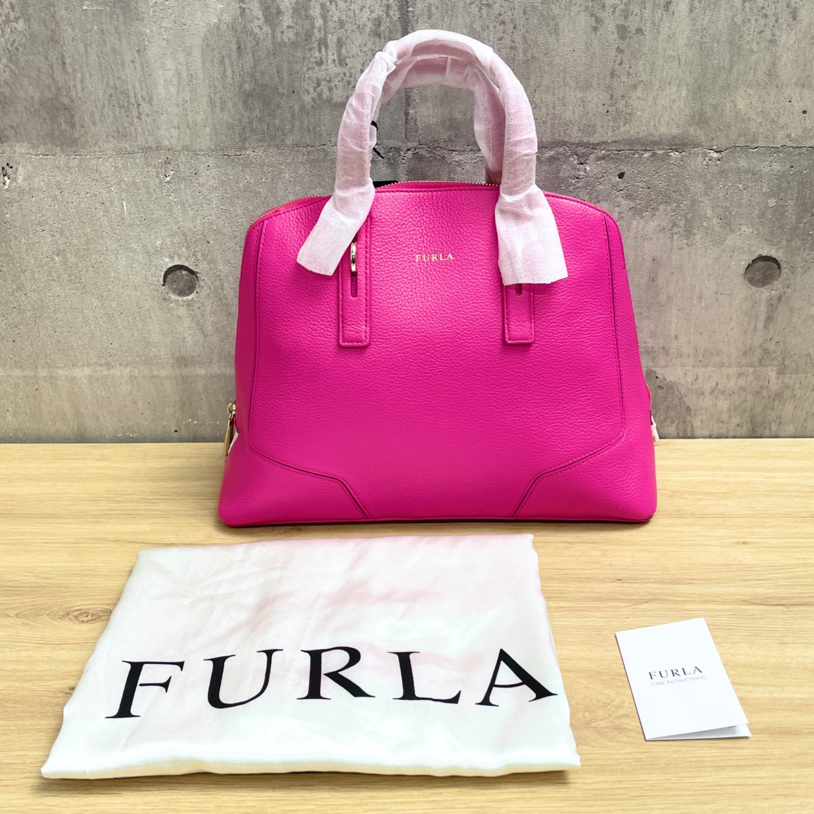 C-05024 FURLA フルラ 2WAYハンドバッグ 型押レザー PERLA M SATCHEL ...