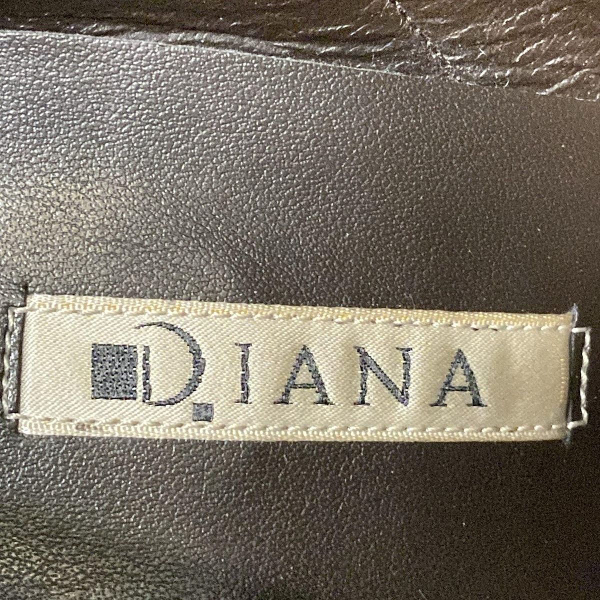 ダークブラウン レザー