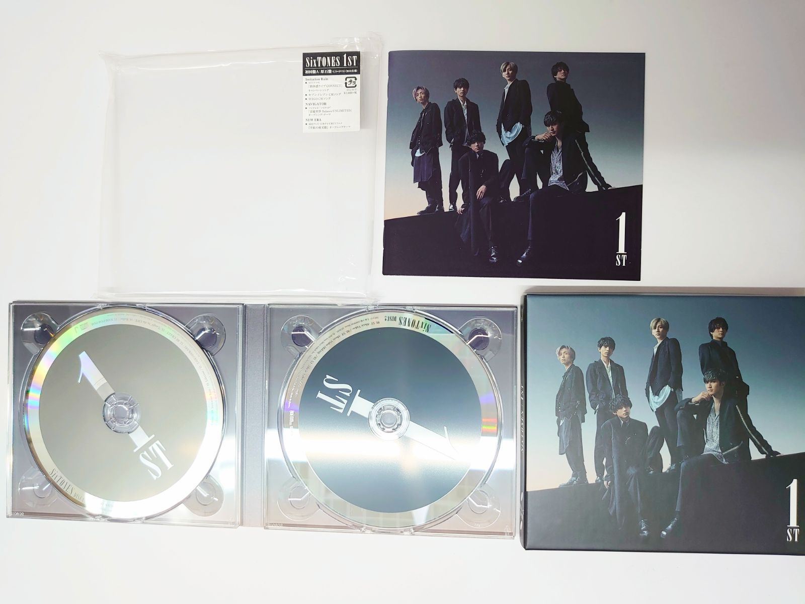 1ST/SixTONES（初回盤A原石盤・初回盤B音色盤）2枚セット 1ST/SixTONES（初回盤A原石盤・初回盤B音色盤）2枚セット Amazon.