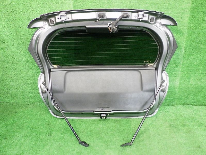 ノート SNE12 バックドア・リアゲート E-POWER メダリスト FOUR 4WD  