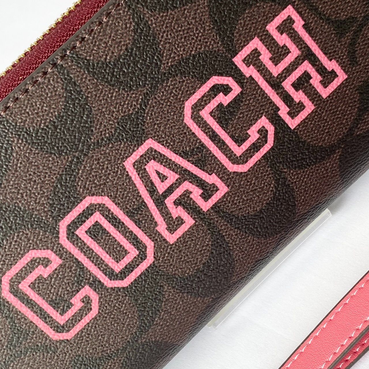 COACH 長財布 ヴァーシティ モチーフ CB856 ブラウン×ウォーター