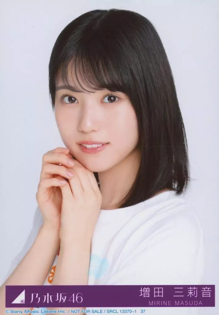 乃木坂15シングル生写真 乃木坂46 15枚目シングル裸足でSummer封入 生