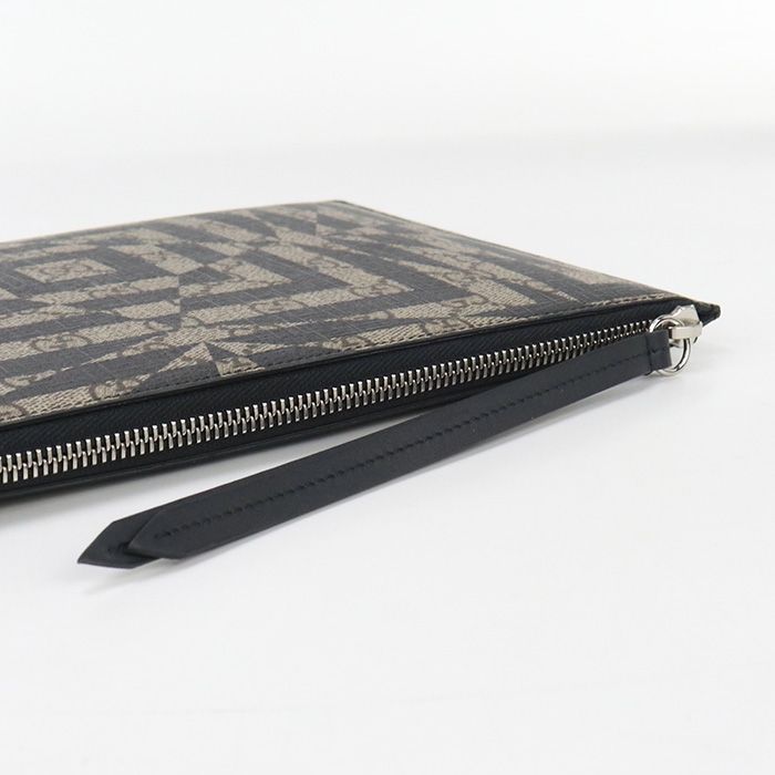 【GUCCI】GGカレイド クラッチバッグ  型番411417 GUCCI グッチ クラッチバッグ GGカレイド 411417 クラッチバッグ