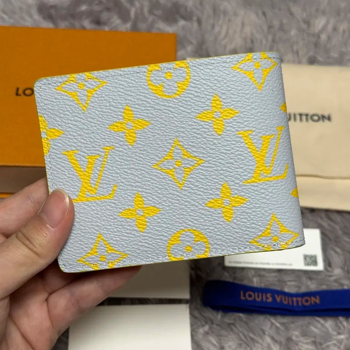 ミュルティプリ ウォレット