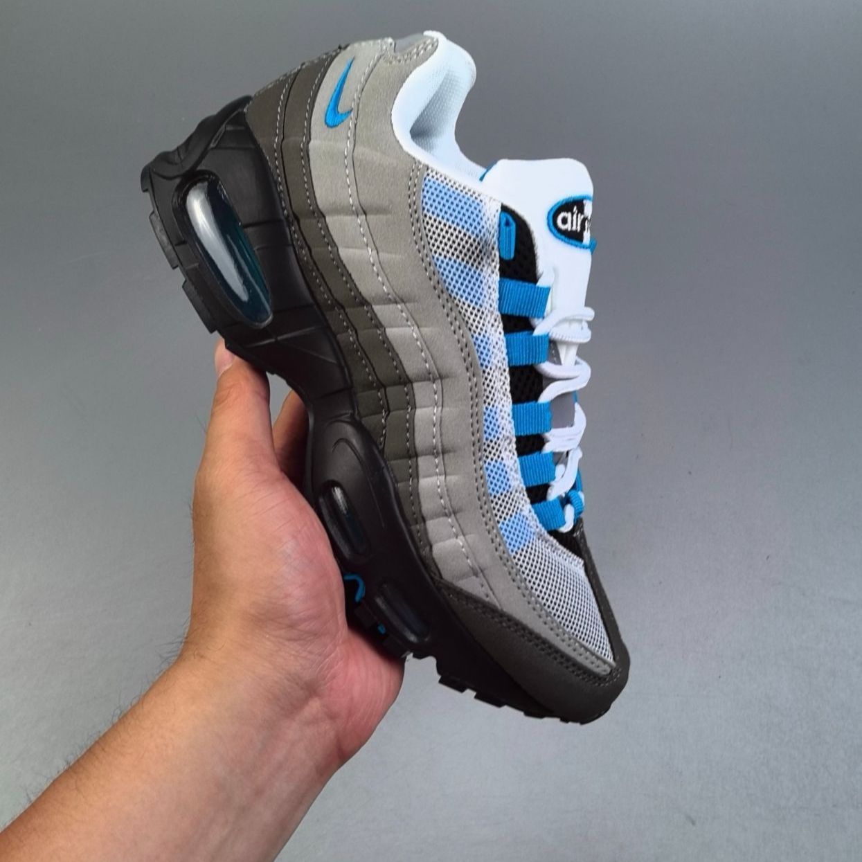 新品未使用 Nike Air Max 95 スニーカー ナイキ エア マックス 95 男女兼用 並行輸入品