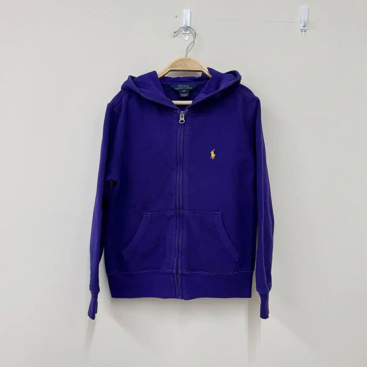 【雷市場（ポンジャン）商品韓国直送】 ( 140 ) ポロ キッズ 裏起毛 フード付き ジップアップパーカー 8t