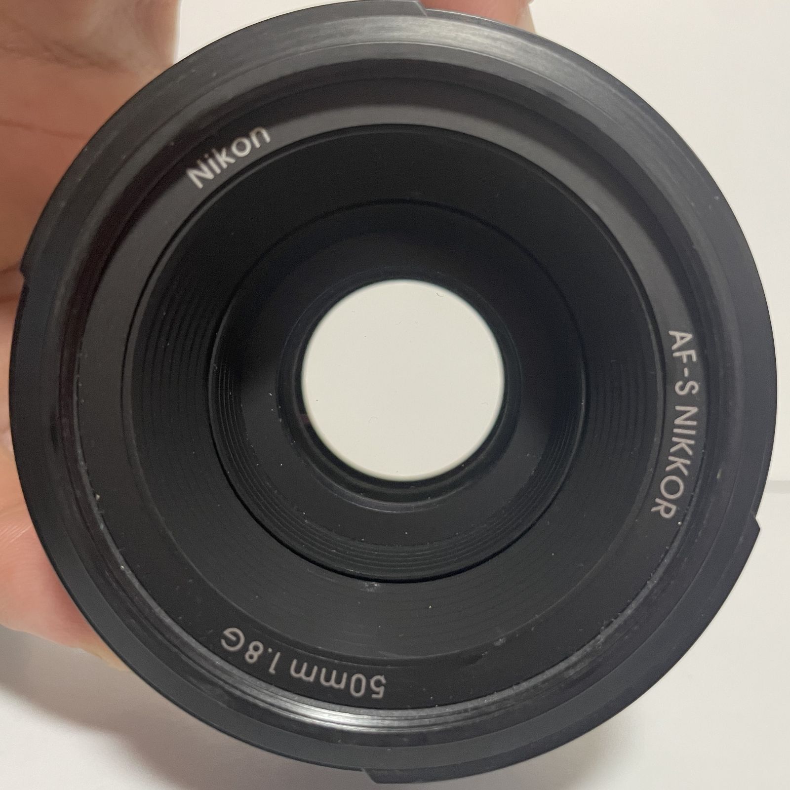 ニコン AF S NIKKOR 50 mm f 1 8 G HB 47 フード付き 10 c 19
