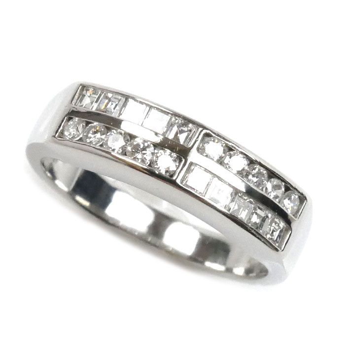美品 ルシエ Pt900 ダイヤ 計0.318ct 9号 デザイン リング 指輪 Pt900プラチナ リング・指輪 ダイヤモンド0.39ct 9号 5.0g