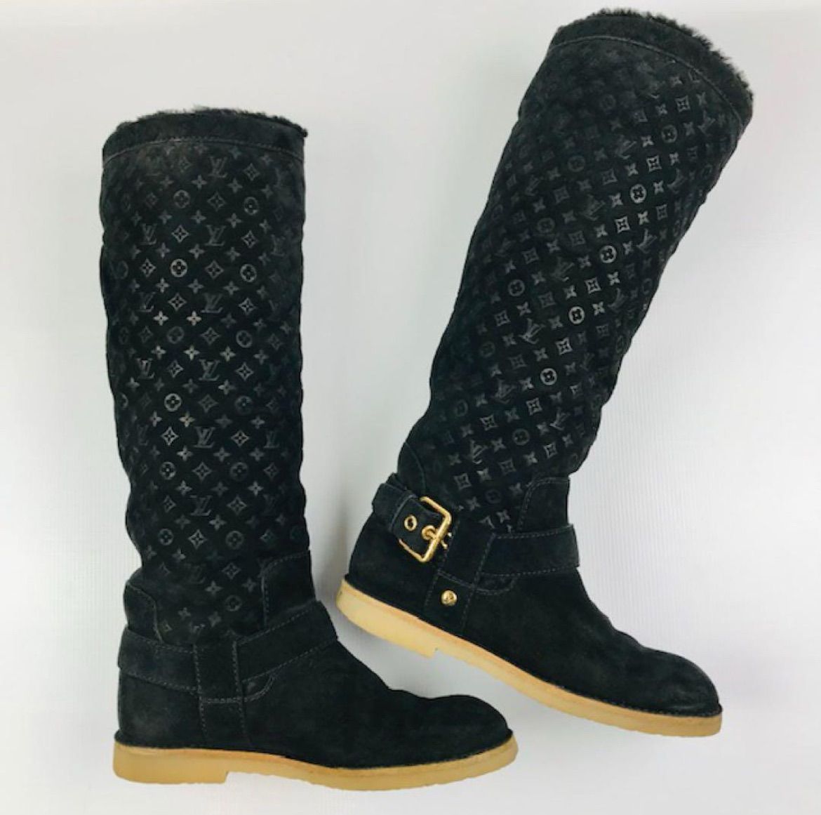 LOUIS VUITTON☆ルイヴィトン・レディース スエードレザー エンボス