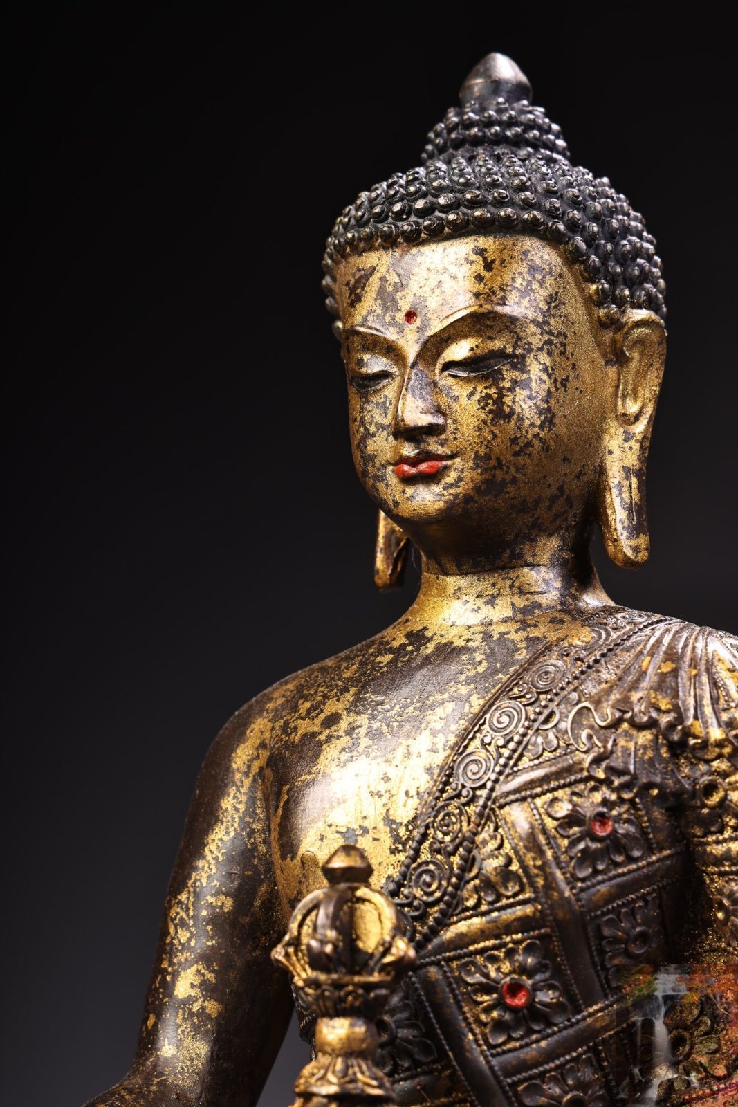 旧家蔵出し 銅製 泥金 浮彫 鏨刻 釋迦牟尼像 仏像 密宗密教 供養品 古