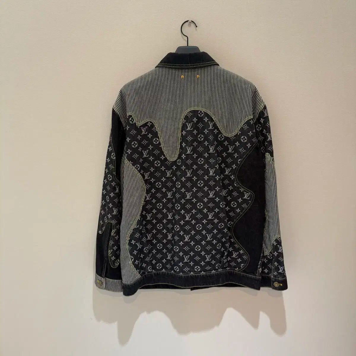 52size Louis Vuitton ルイヴィトン NIGO ニゴー 狂った デニム トラッカー ジャケット