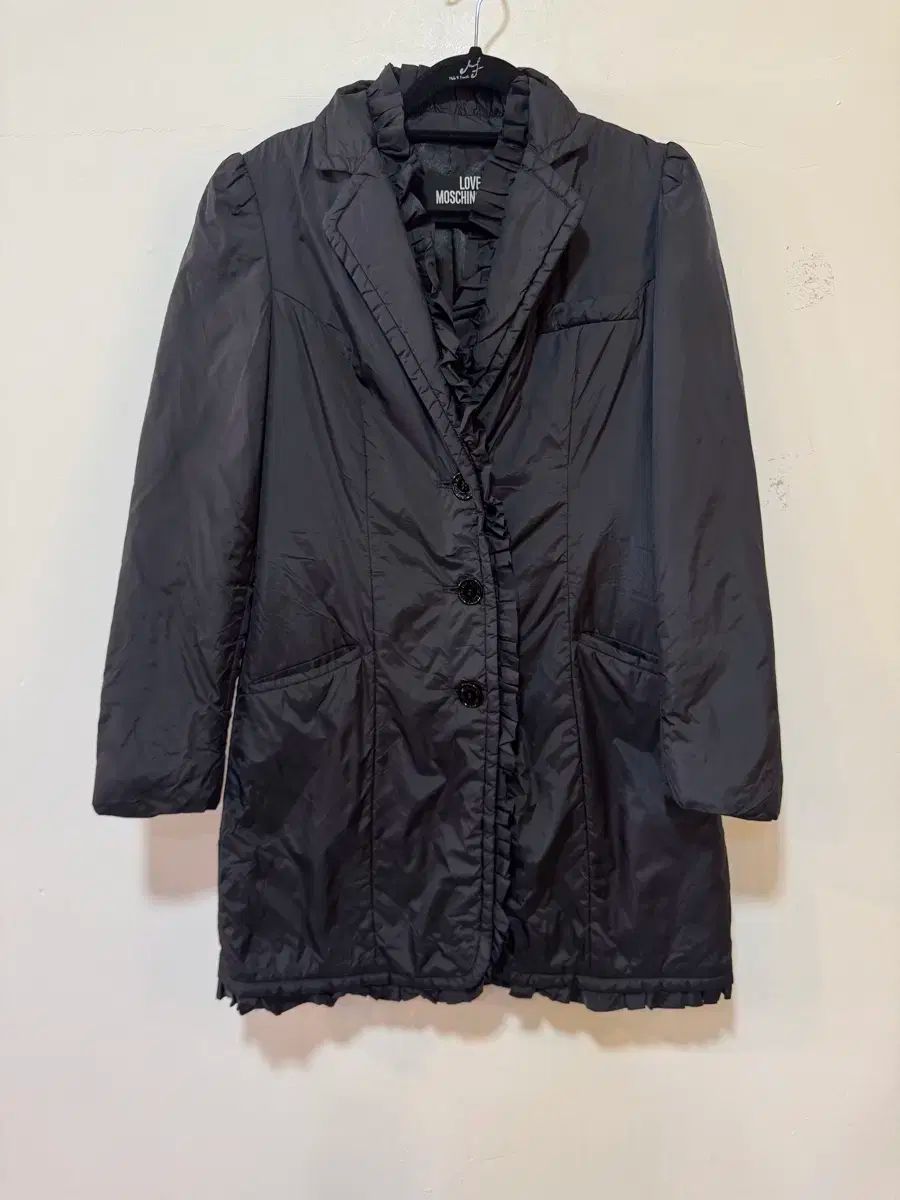 2025新作品質、保証特価！ MOSCHINO ブラック レディース ジャケット コート