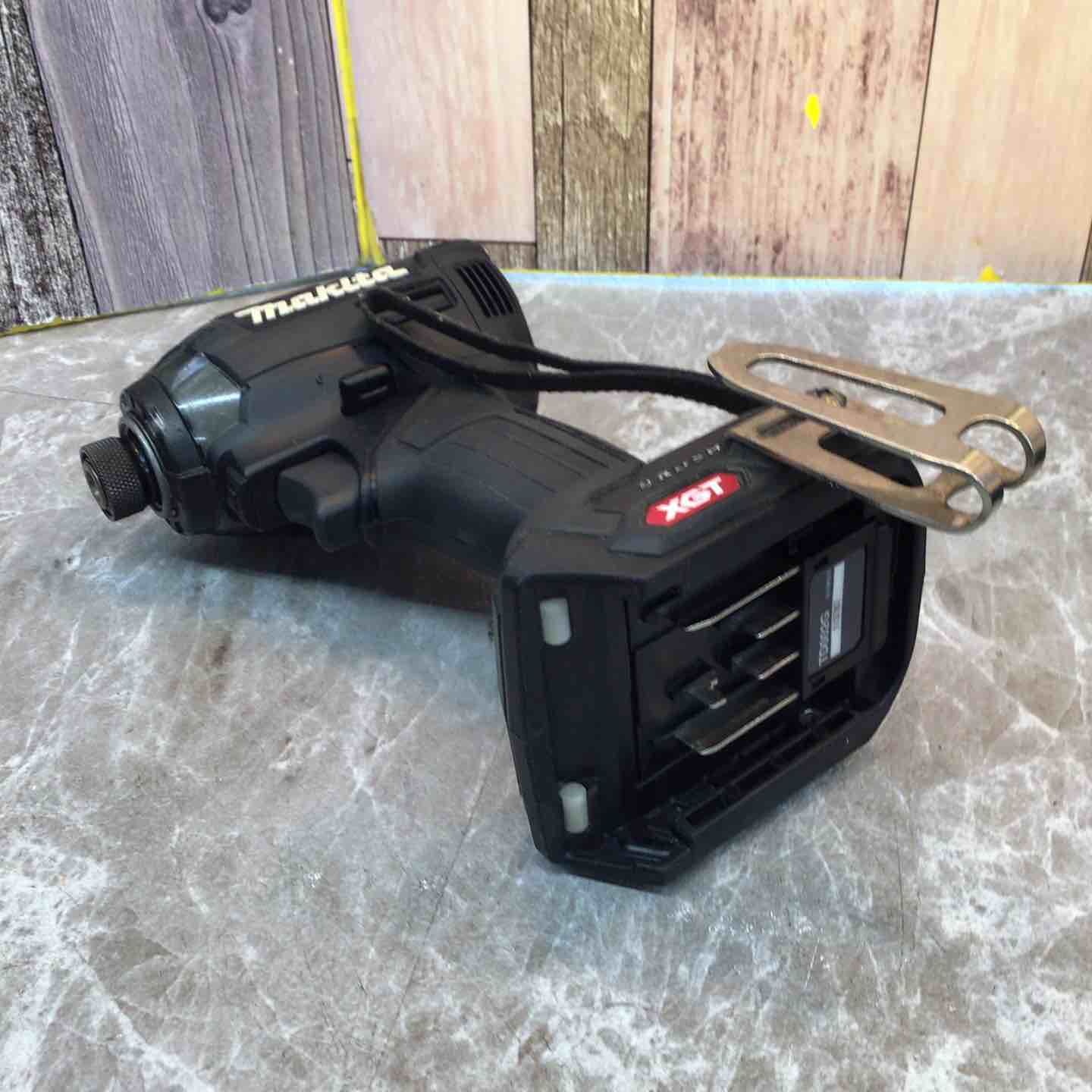 コードレスインパクトドライバー