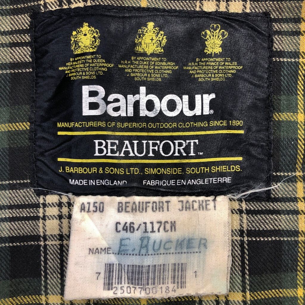 90年代 イングランド製 Barbour バブアー BEAUFORT ビューフォート オイルドジャケット カーキ (メンズ C46/117CM) 中古 古着 R7130 90年代 イングランド製 Barbour バブアー BEAUFORT ビューフォート