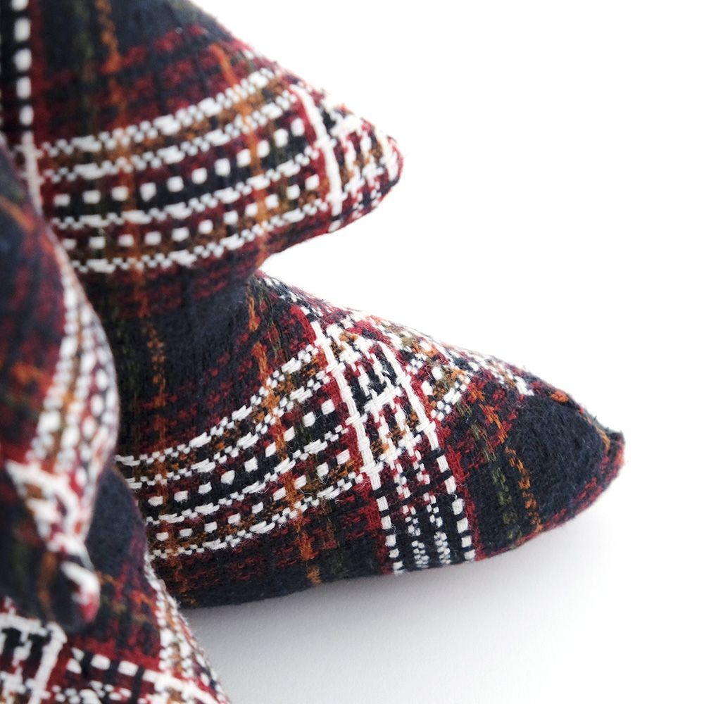 抱きしめたくなる ツリークッションでクリスマスの思い出作り