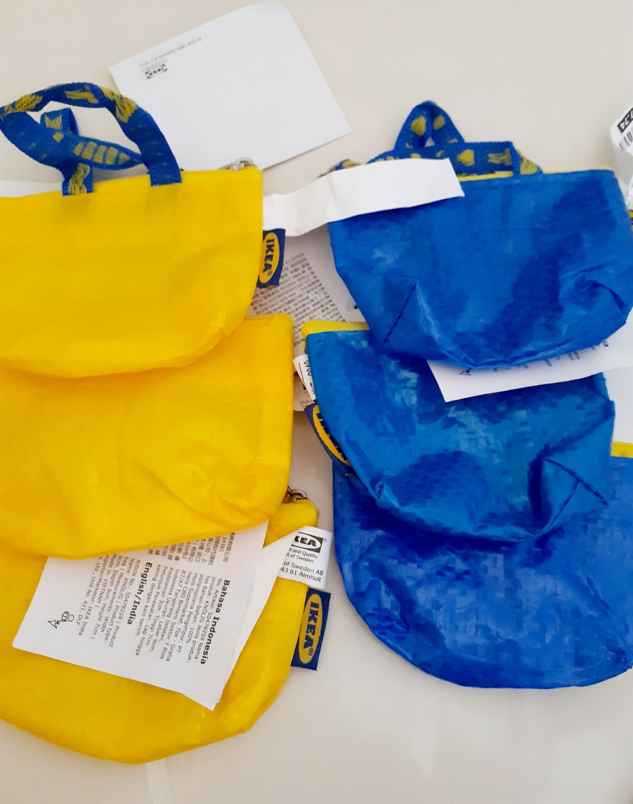 推奨 IKEA クノーリグ キーケース 小物入れ 白 ピンク 青 黄色 4個