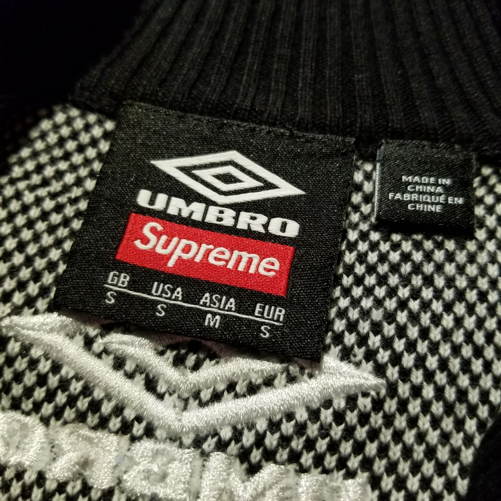 Supreme Umbro Zip Up Sweater アンブロ M Supreme®/Umbro® Zip Up Sweater - Shop - Supreme