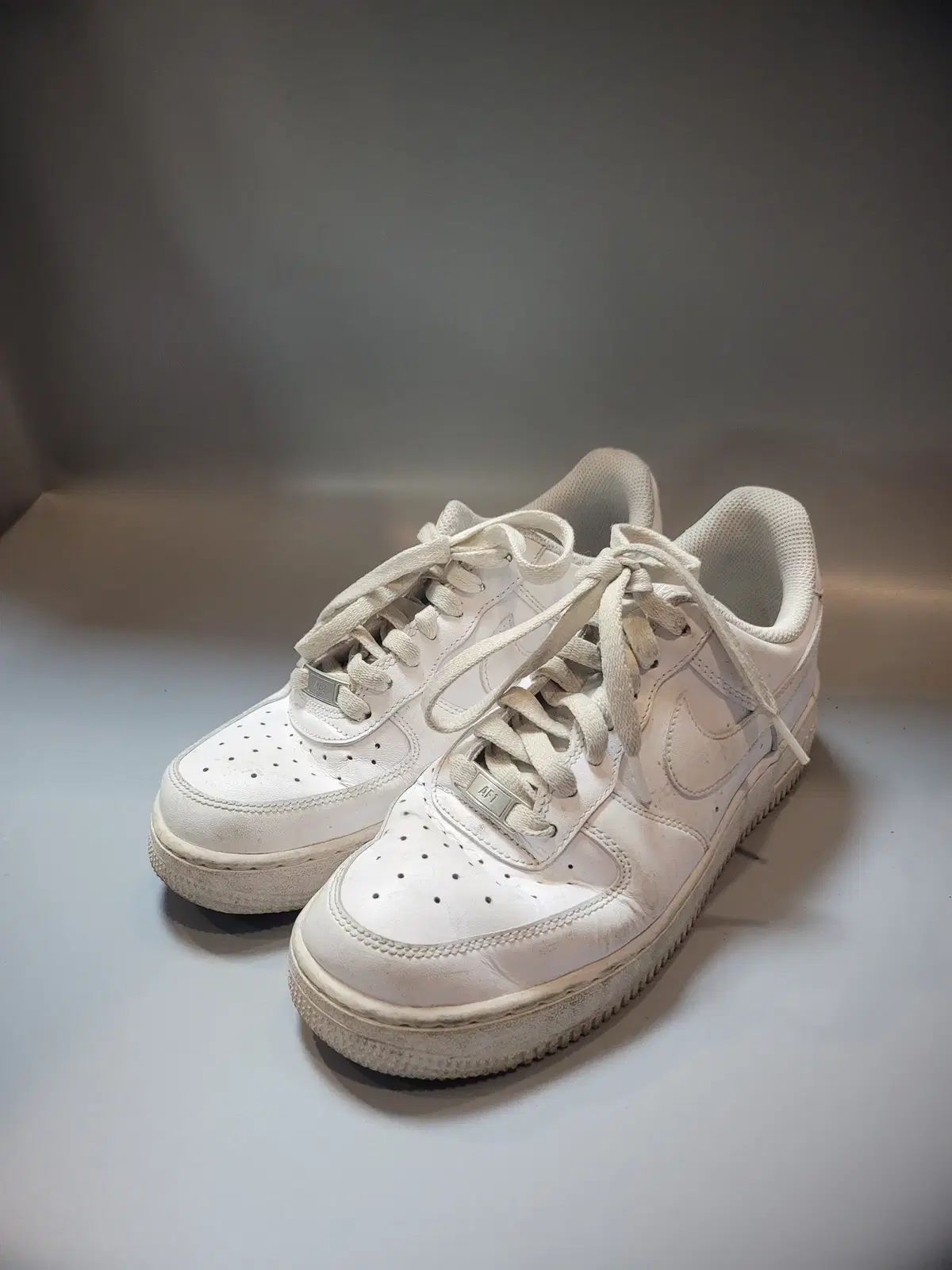 【雷市場（ポンジャン）商品韓国直送】NIKE(ナイキ) エアフォース 1 ロー オールホワイト 250