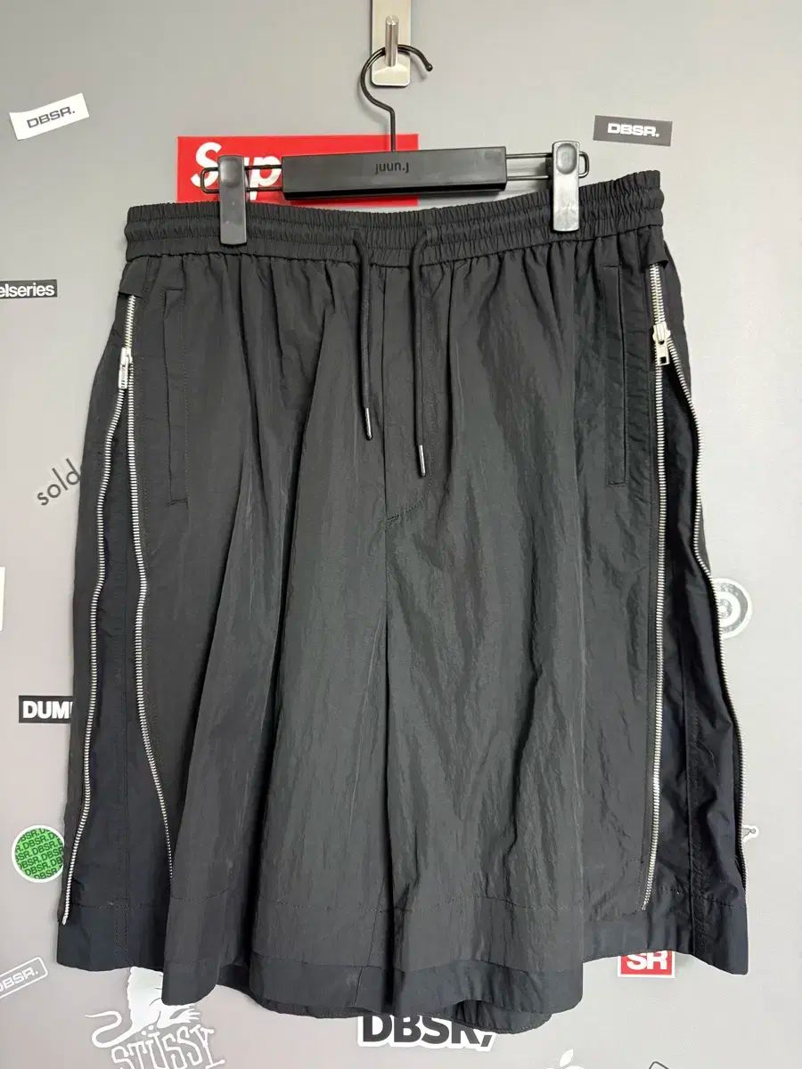 23SS Juun.J ジュンジェイ ナイロン サイド ジッパー ハーフパンツ 48 サイズ