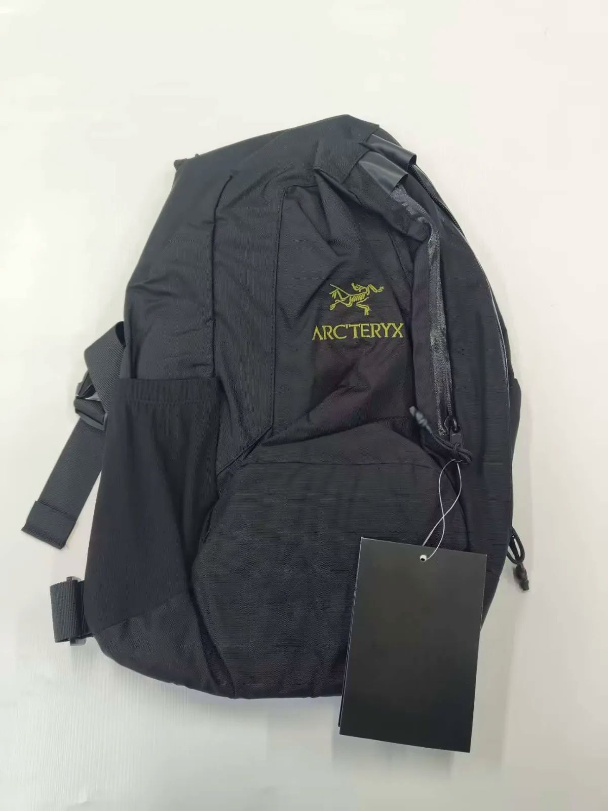 Arc'teryx System A Quiver Crossbody Bag - メルカリ