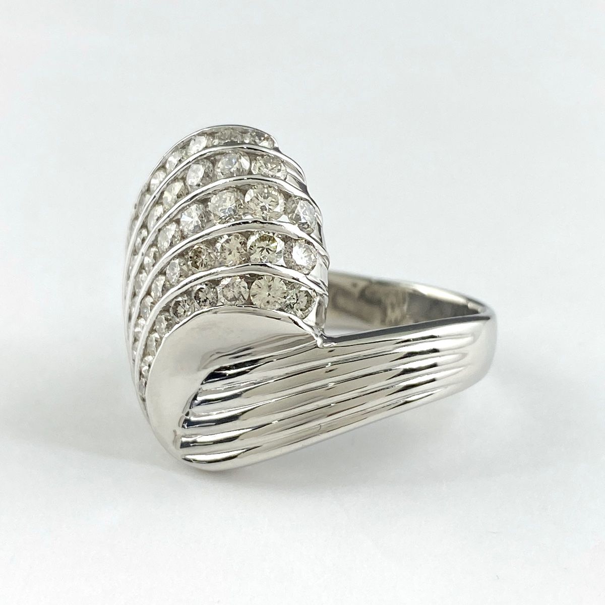 メレダイヤ デザインリング プラチナ 指輪 リング 19号 Pt900 