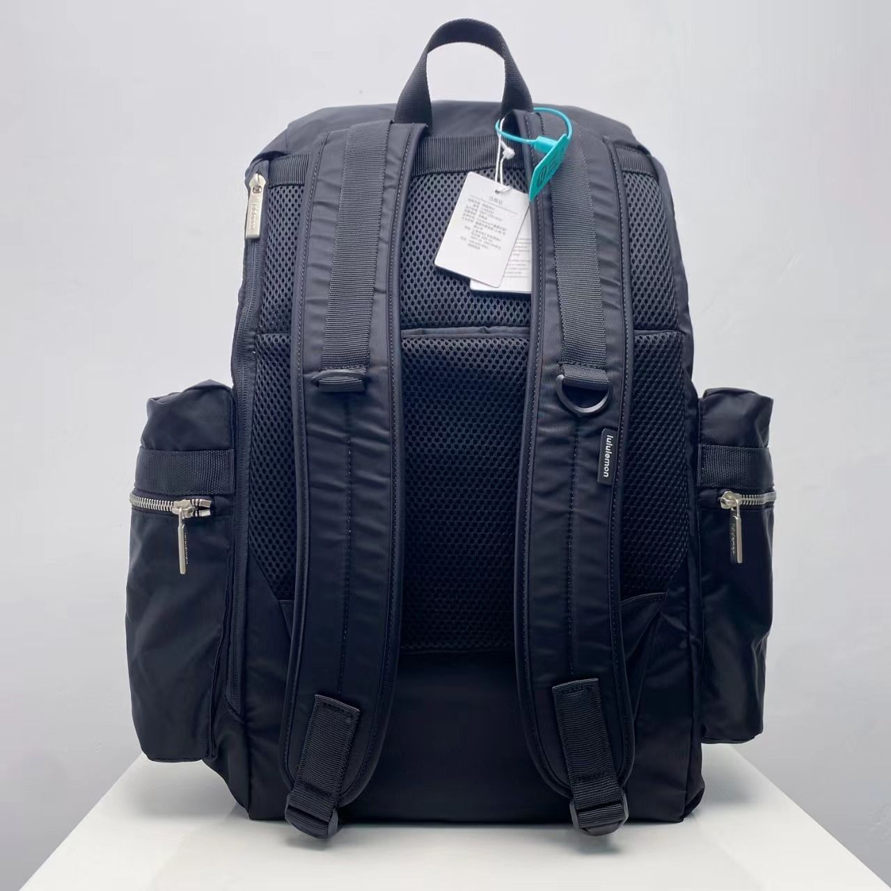 新品！】 超人気☆男女兼用 lululemon/ルルレモン Wunderlust Backpack 25Lリュック ブラ - メルカリ