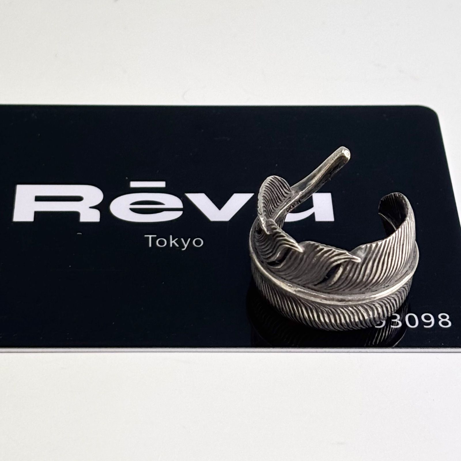 アクセサリー HENSON-ENGRAVED OVAL SIGNET RING アクセサリー HENSON-ENGRAVED OVAL SIGNET RING ENGRAVED OVAL SIGNET