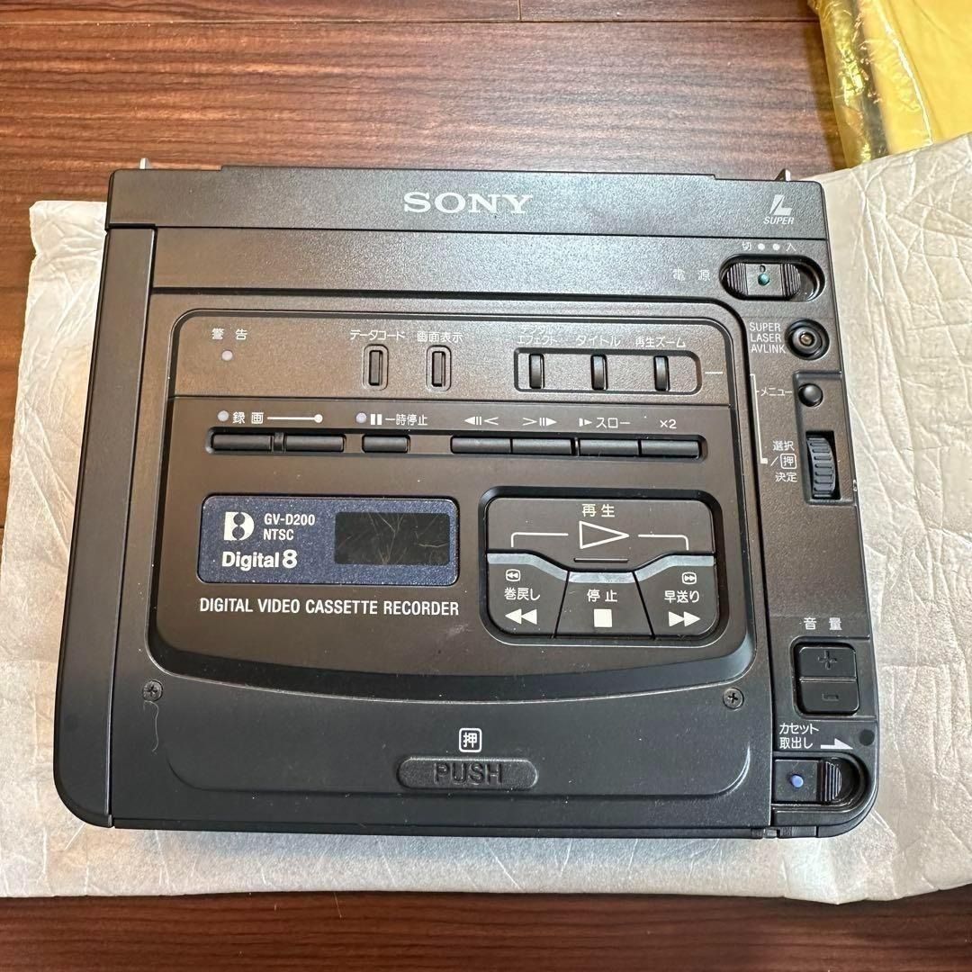 SONY GV-D200 デジタルビデオカセットレコーダー Amazon.com: Sony GV-D200 Digital 8mm Portable Video Recorder