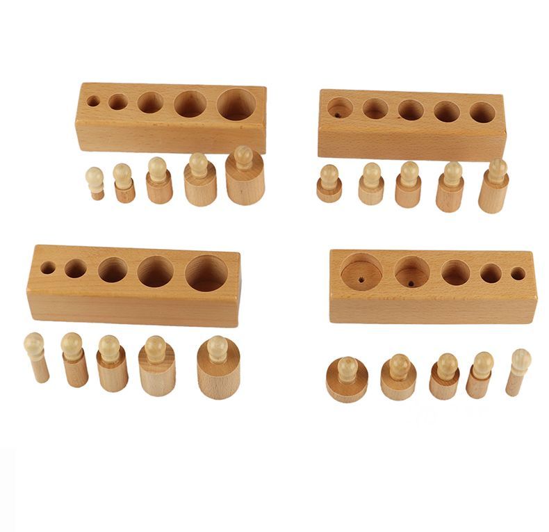 モンテッソーリ 円柱さし 4つセット　Montessori　シリンダー・ブロック モンテッソーリ 円柱さし 4つセットMontessoriシリンダー・ブロック