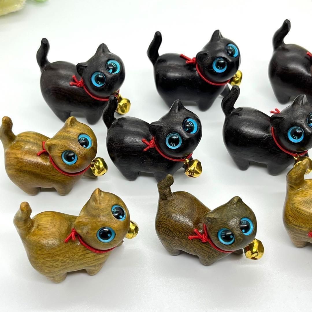 新品】木製 猫 ねこ 置物 青目 キュート 黒檀木 手作り