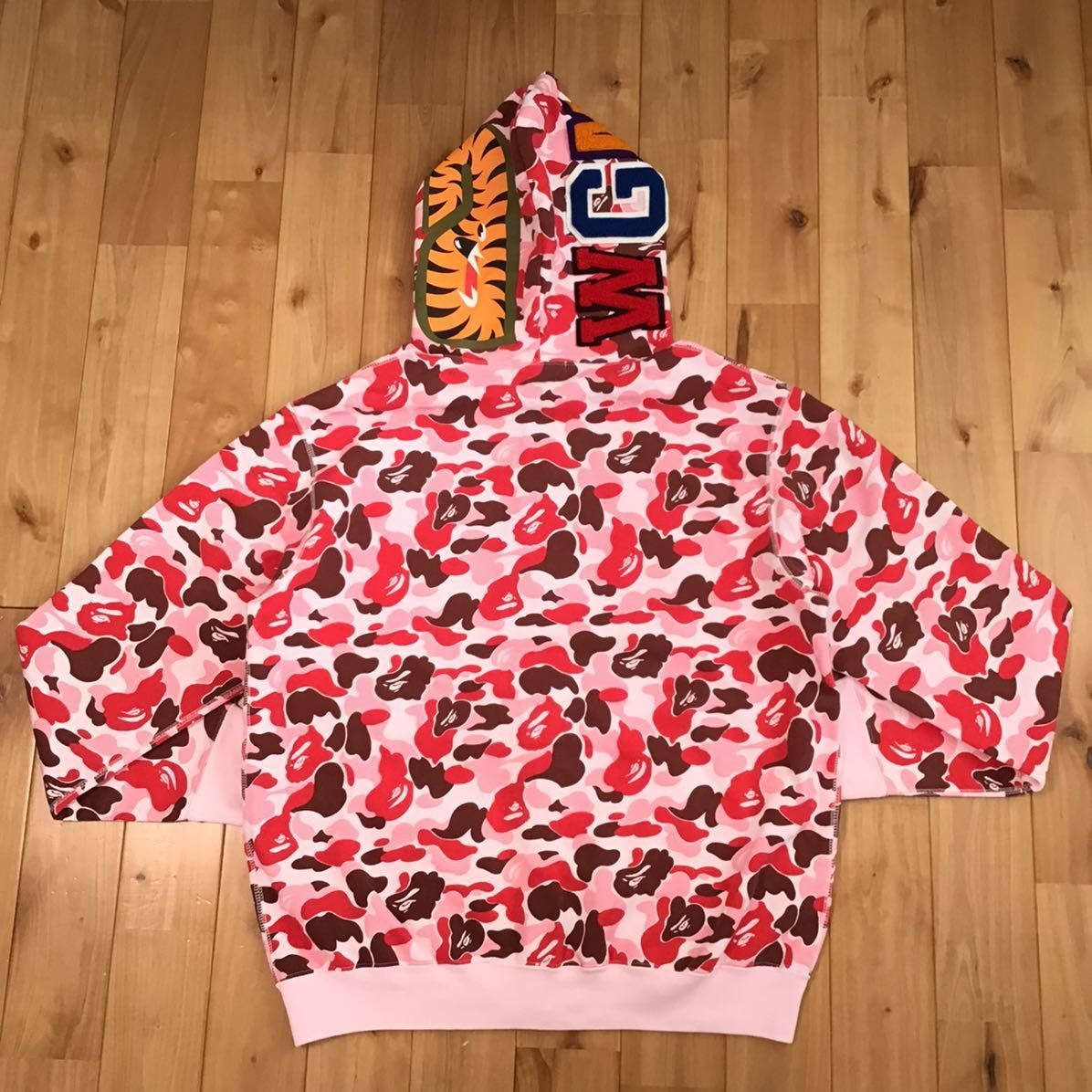☆広島限定☆ Hiroshima city camo シャーク パーカー Mサイズ shark 