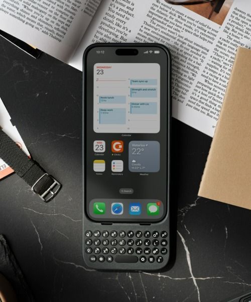 スマホケース Clicks クリックス キーボード付き iPhone16 Pro Max ケース 打ちやすさとデザインを両立