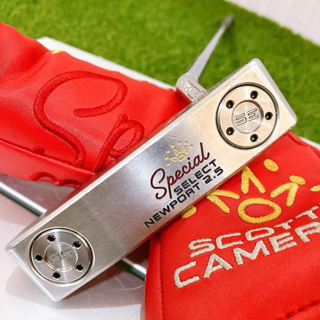 スコッティキャメロン　スペシャルセレクト　ニューポート2.5 純正グリップ付き 300549.jpg