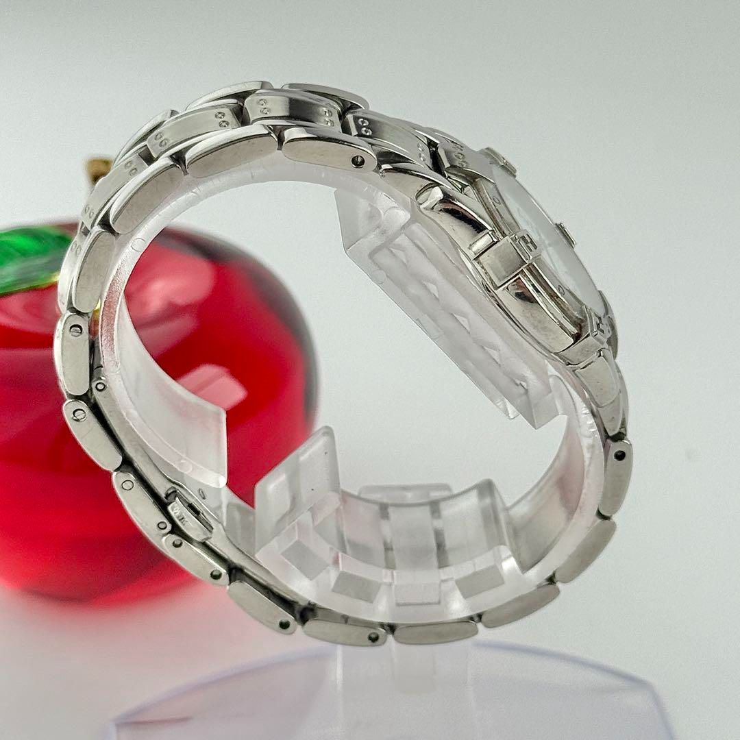 ラウンド ホワイト