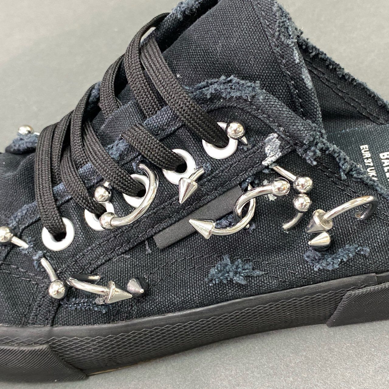 BALENCIAGA バレンシアガ ピアス スニーカーサンダル/ミュール 9a5 BALENCIAGA バレンシアガ 23AW MULE DEST PIERCING W