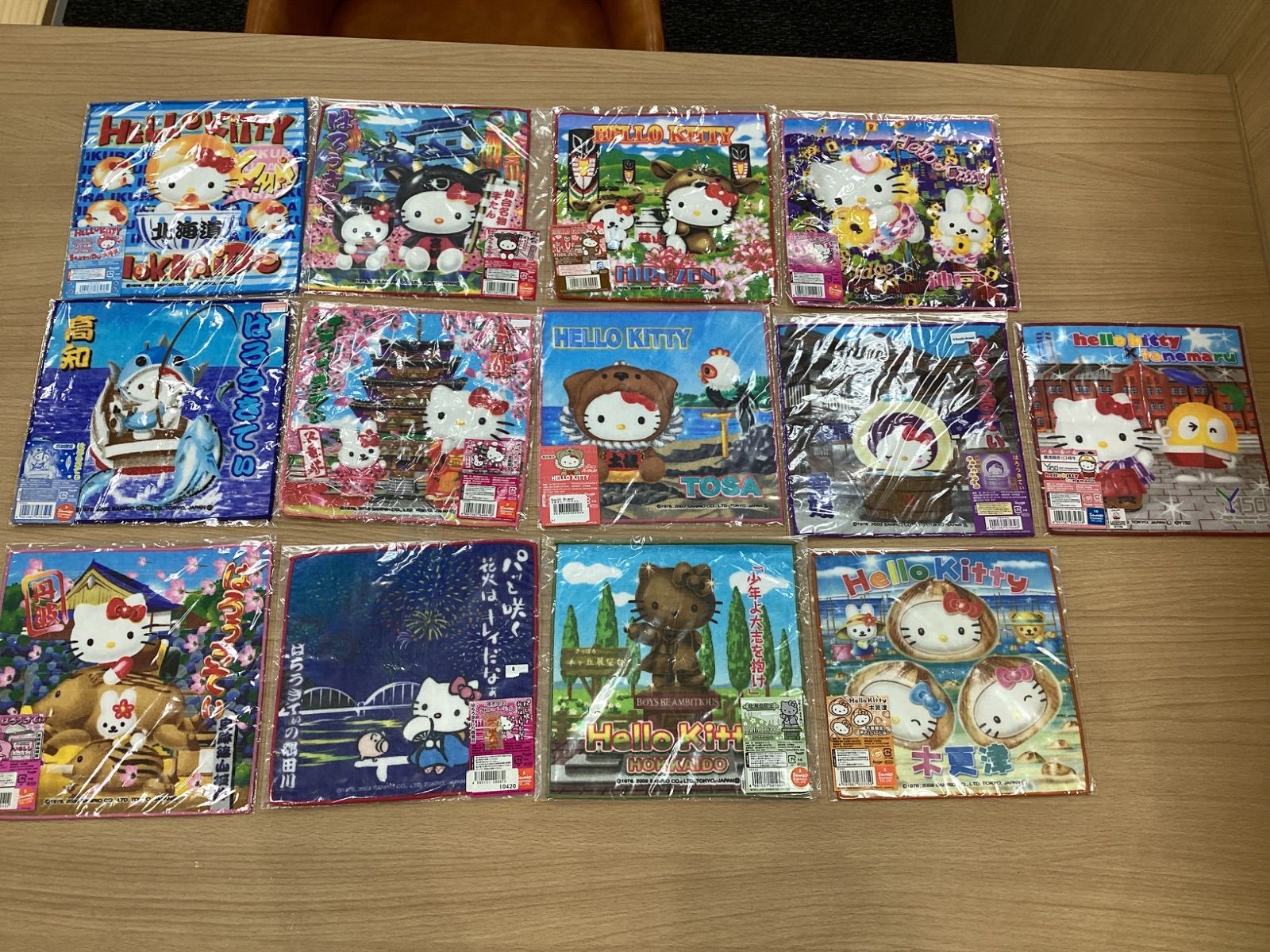 W180 ご当地キティ ハンカチ 25枚セット WWW_SMP1DAWEKUDUS_SCH_ID