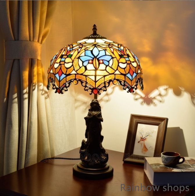 ♥ 卓上ランプ 電気スタンド テーブルライト 花柄 レトロな雰囲気がおしゃれヴィンテージティファニー技法デスクライト bcp60