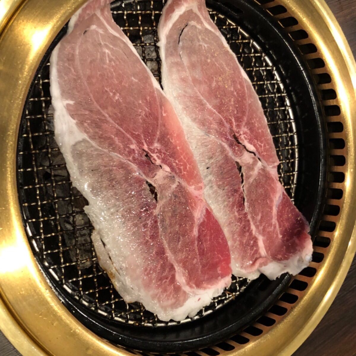 銘柄豚もも肉大判スライス１ＫＧ　生姜焼き　しゃぶしゃぶ　焼肉　炒め料理　すき焼き-1
