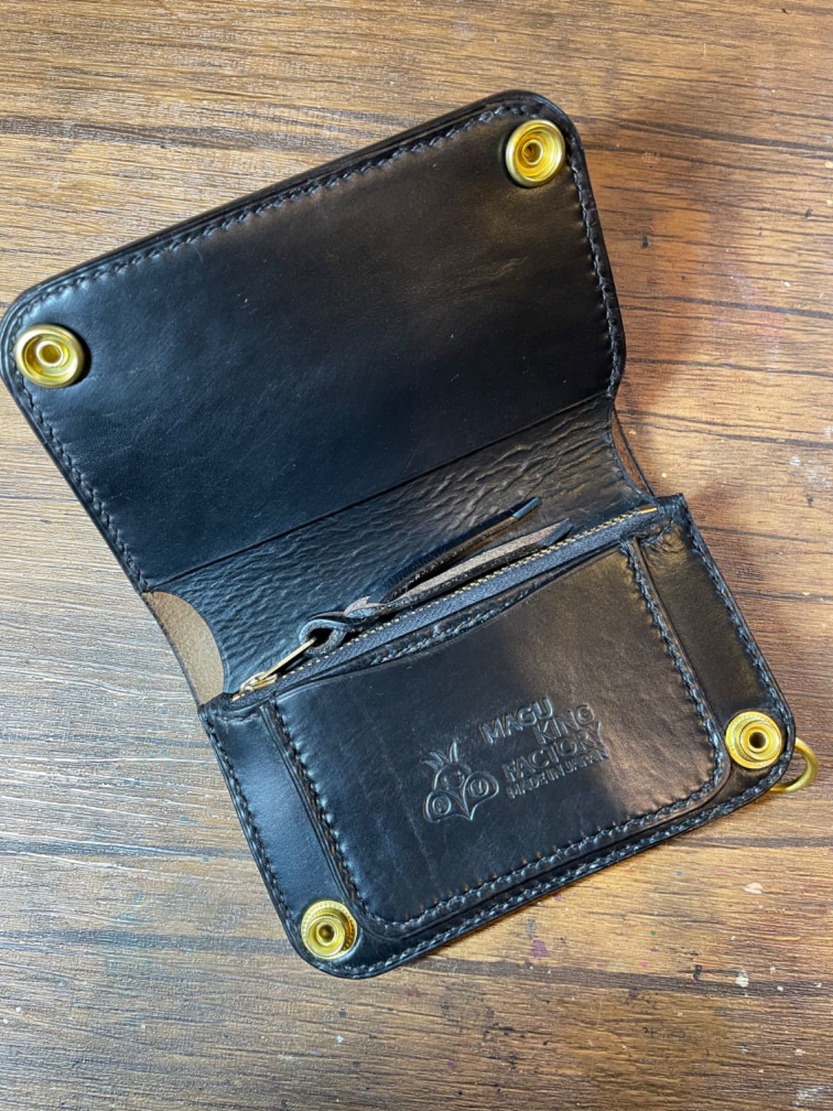 トラッカーウォレット Mサイズ 真鍮カスタム - 長財布