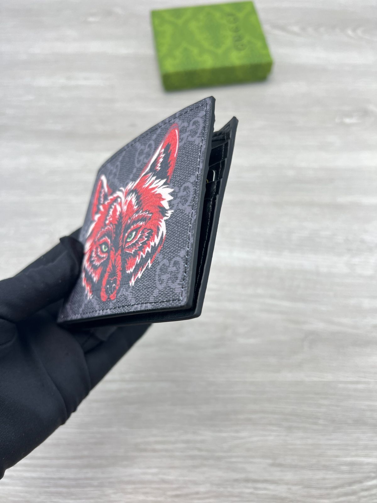 本日限定特価】GUCCI GGスプリーム レッドウルフプリント