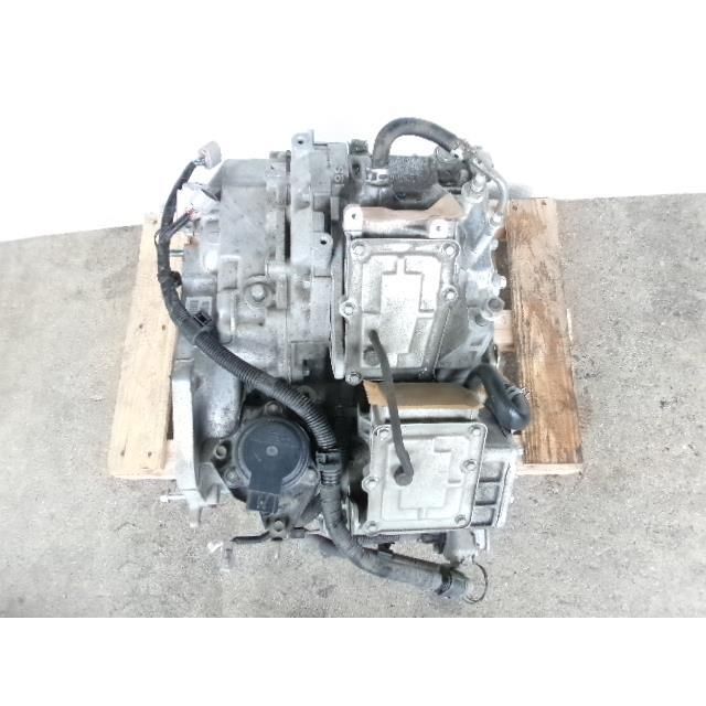 DLA-GG2W オートマCVTミッション