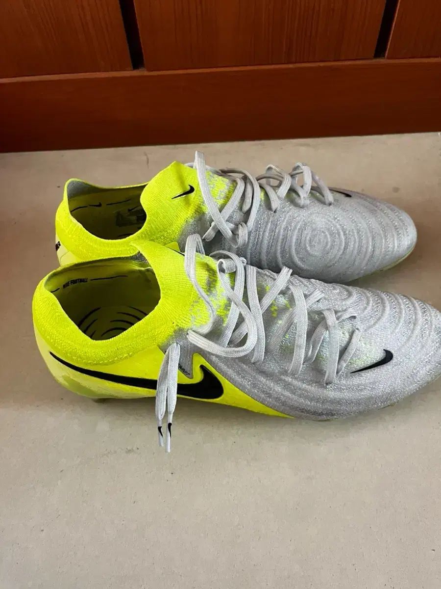 新品】Nike ファントムGX エリートSG-PRO 26.0cm