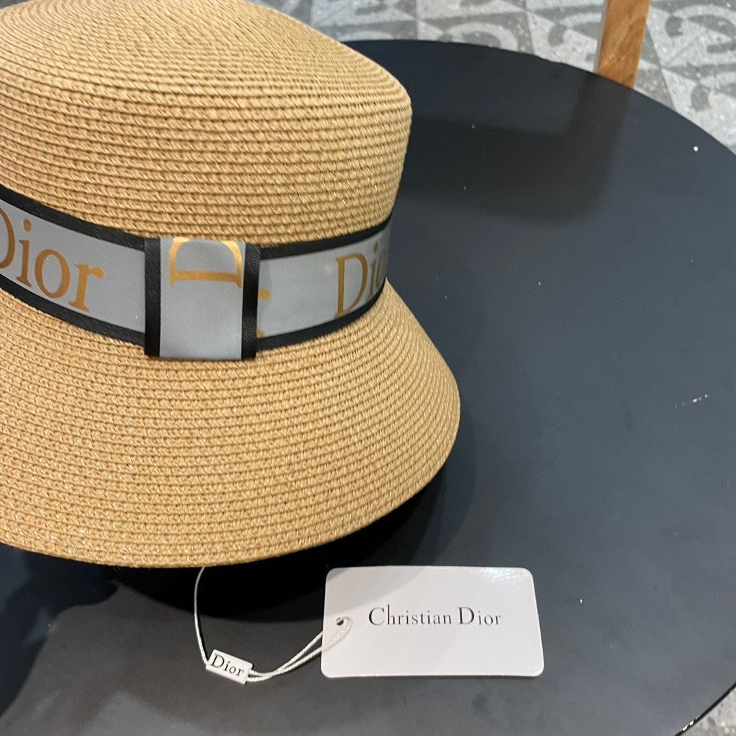 Dior（ディオール） ストローハット04-3 - メルカリ