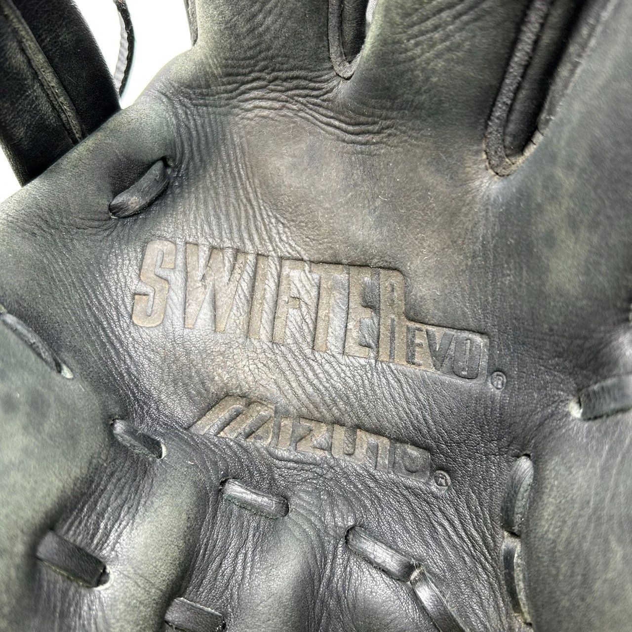 ミズノ 野球グローブ　SWIFTER EVO 現状 ミズノ 野球グローブ SWIFTER EVO 現状 - メルカリ