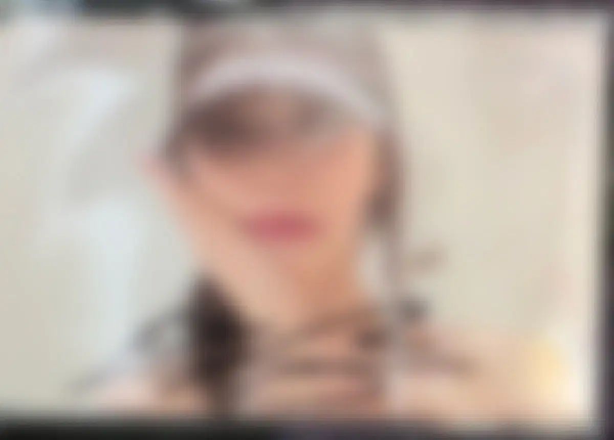 fromis_9(プロミスナイン・プミナ) ペク・ジホン(BAEK JIHEON) サイン