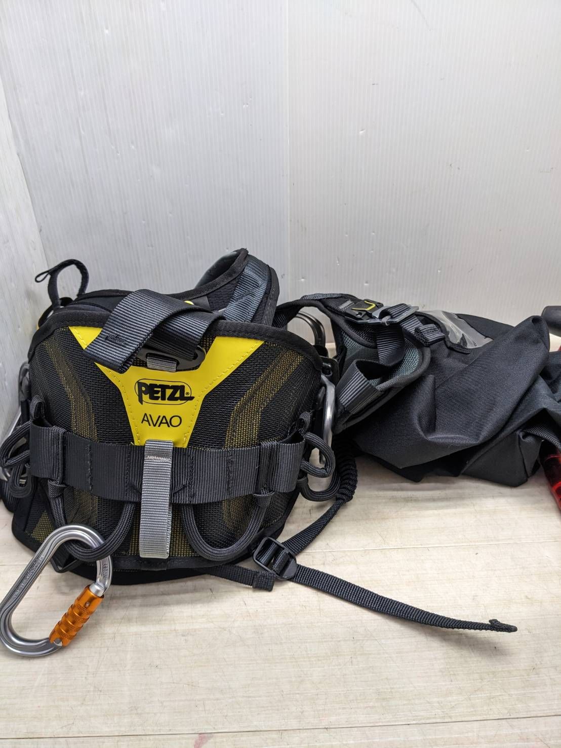 S92707 PETZL ペツル 墜落制止用器具 フルハーネス