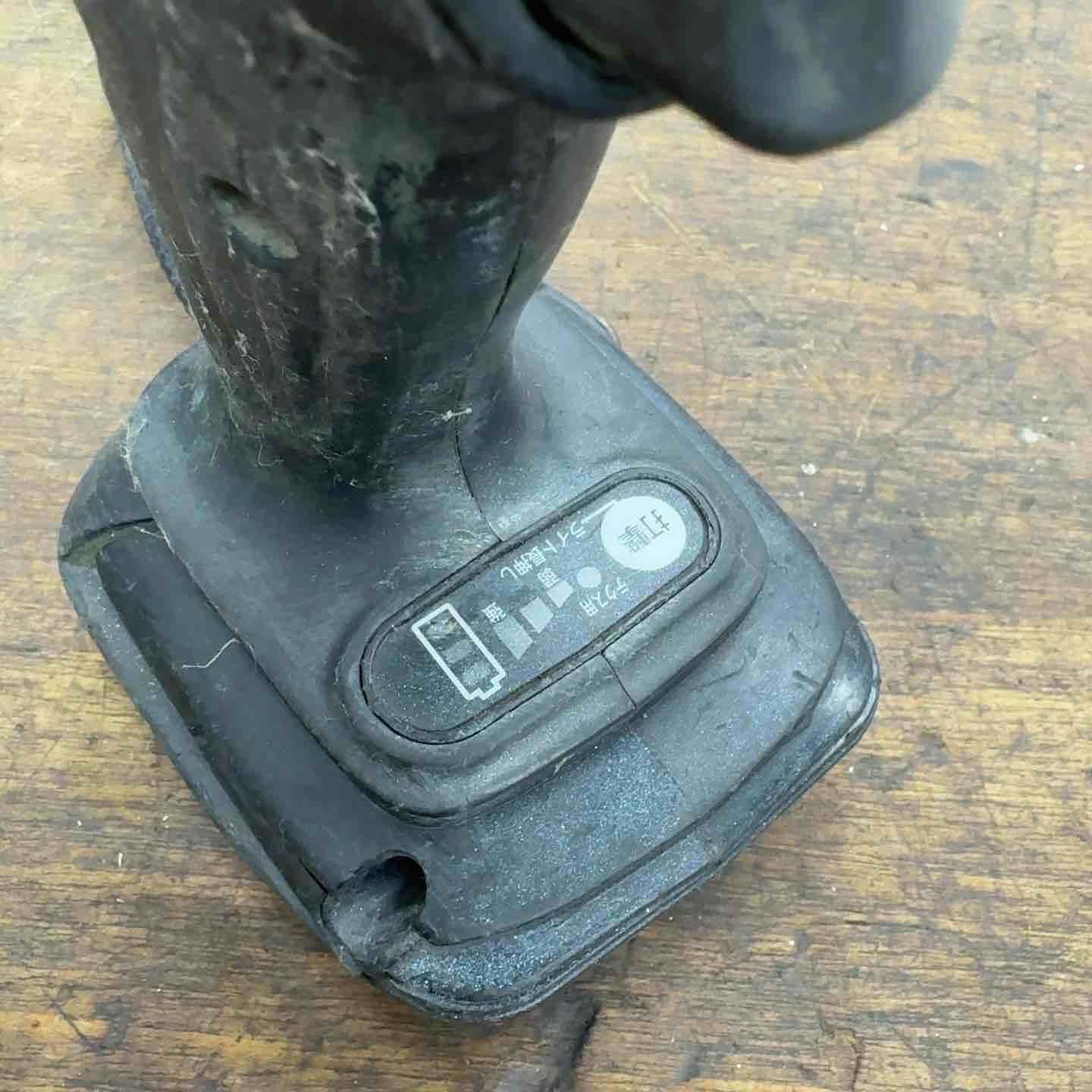 コードレスインパクトドライバー TD136DZB