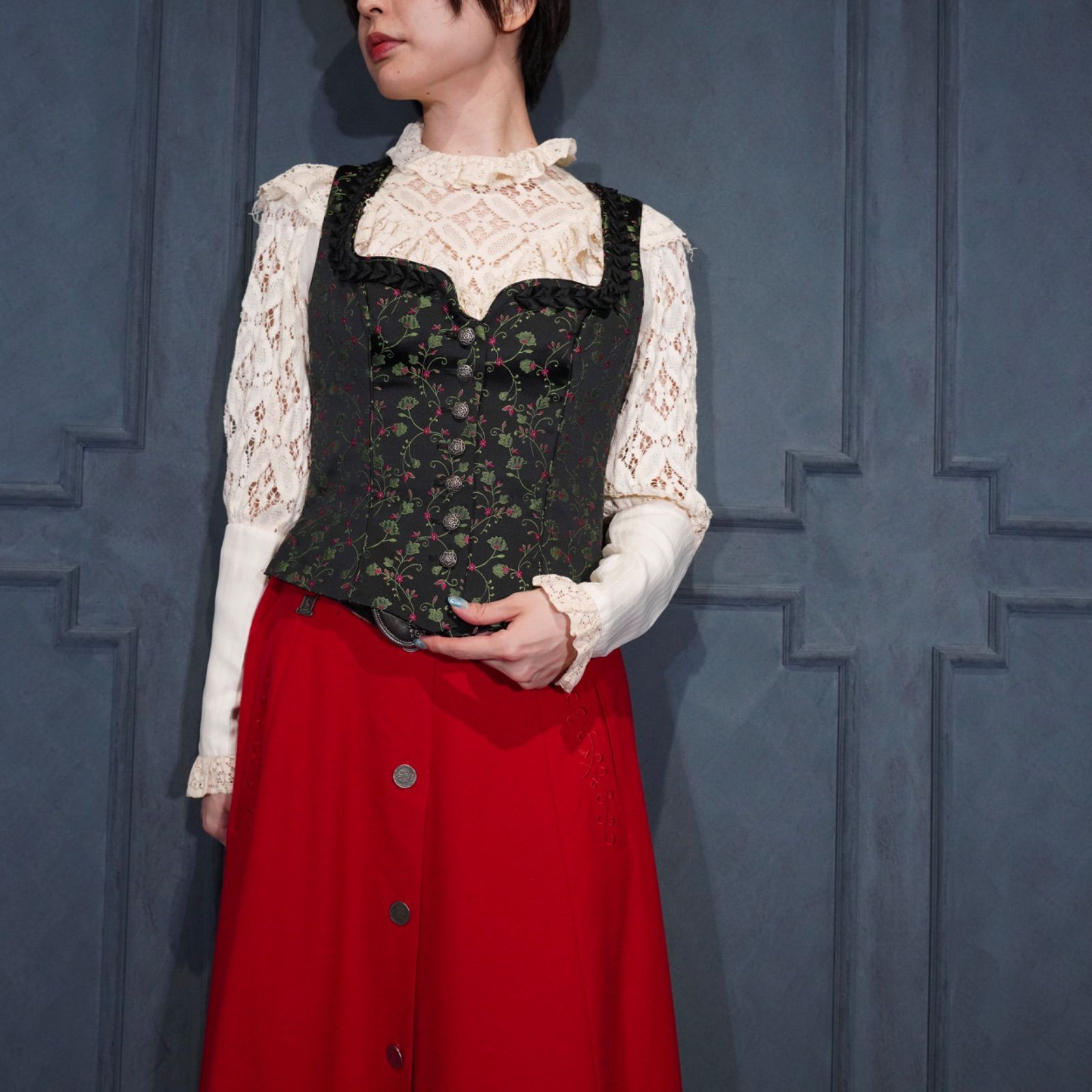 EU VINTAGE WENGER FLOWER EMBROIDERY JACQUARD DESIGN CORSET LIKE TYROLEAN VEST|ヨーロッパ古着お花ジャガード刺繍デザインコルセット風チロリアンベスト
