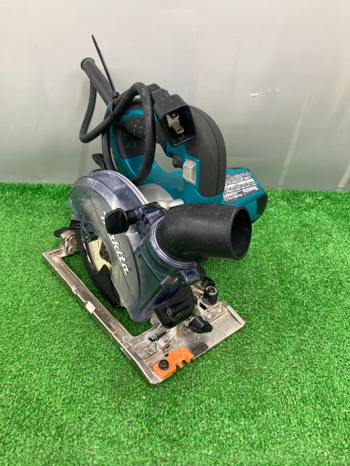 中古品】【0922】☆makita(マキタ) 125㎜防じんマルノコ 集じん機接続専用 KS5000FX ITUEAJMT461S - メルカリ